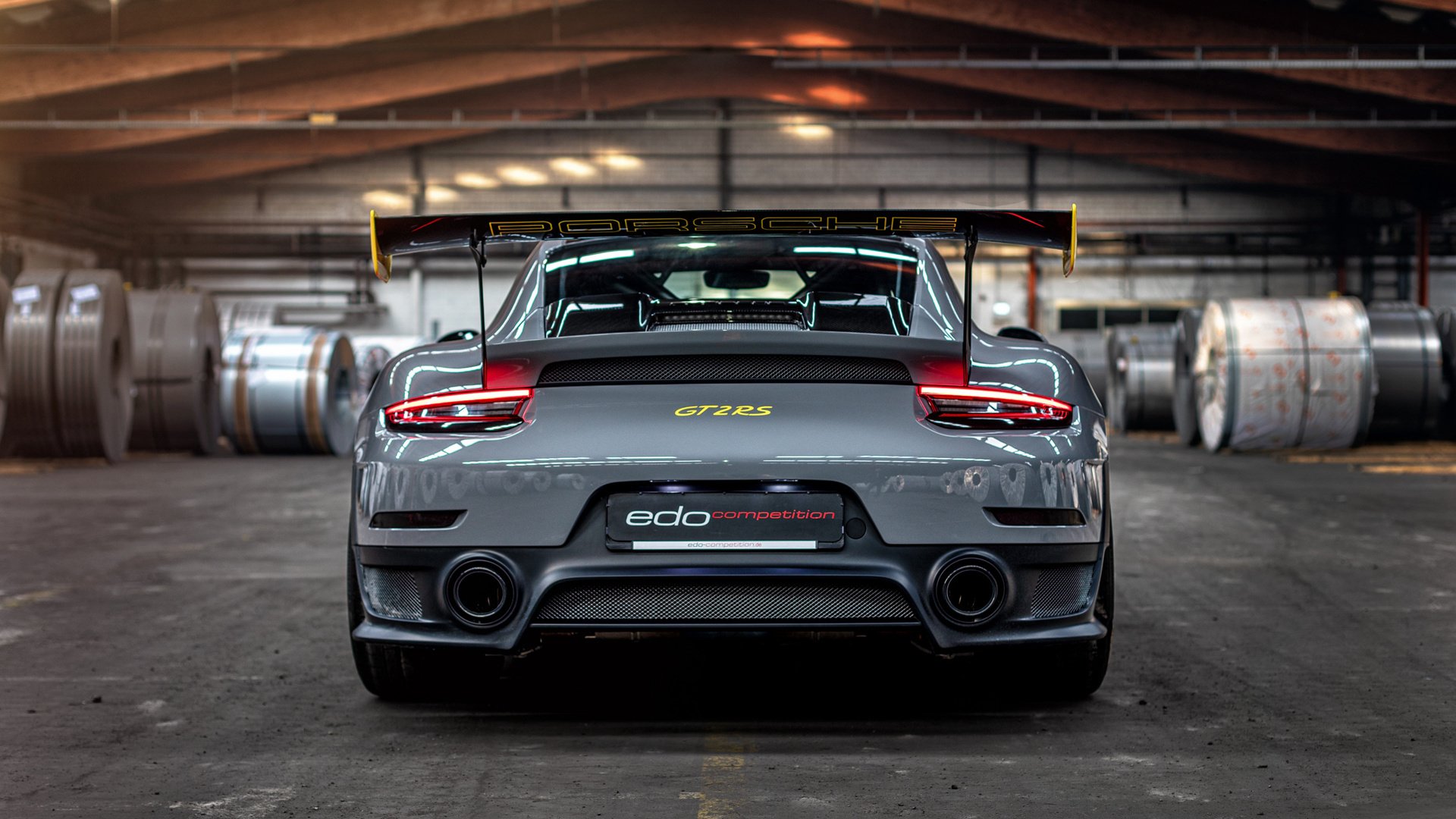 乐鱼体育平台官网-林丹拍摄纪录片讲述成长故事，林丹经典瞬间